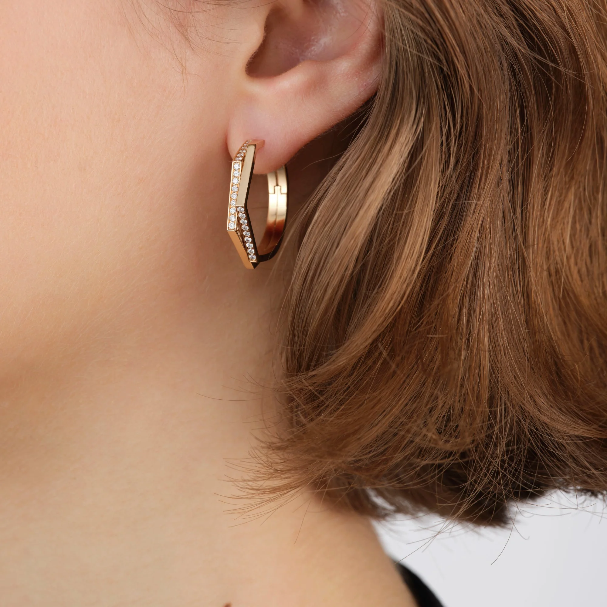 Antifer 2-row hoop earring M - Image 3