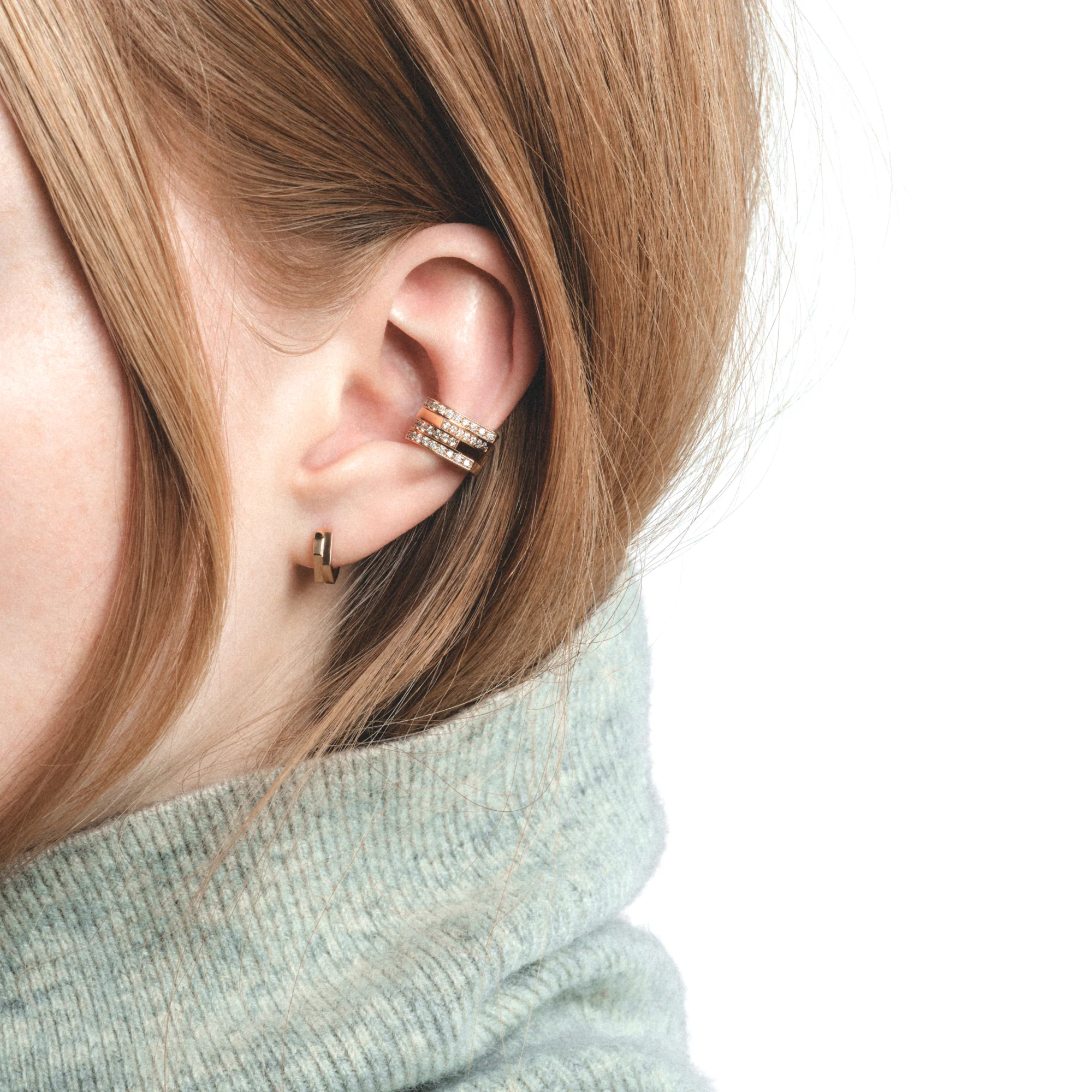 Antifer 2-row hoop earring - Image 2
